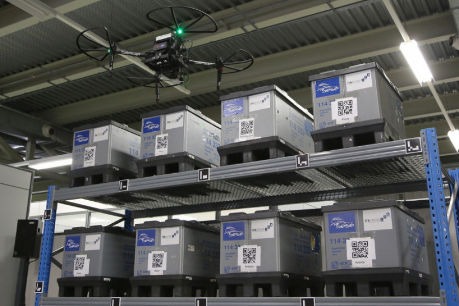 Drones intralogistica seat 29543