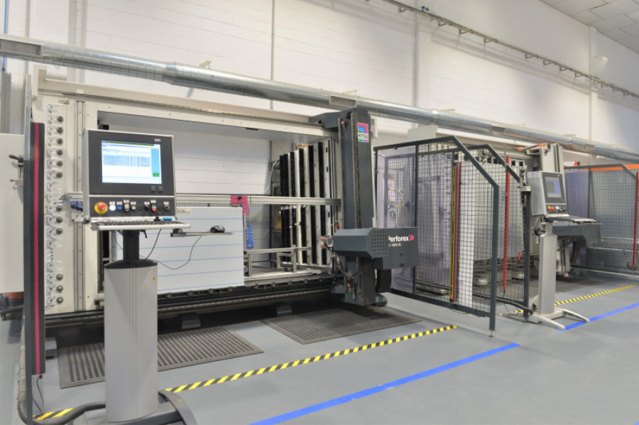 Tecno electric girona rittal centro mecanizado 28651