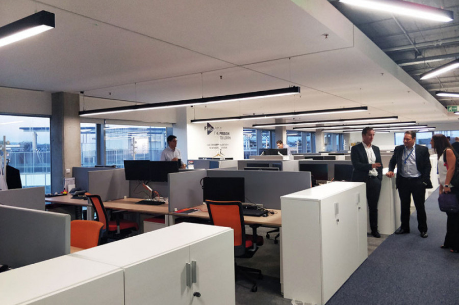 Instalaciones dassault systemes 27371