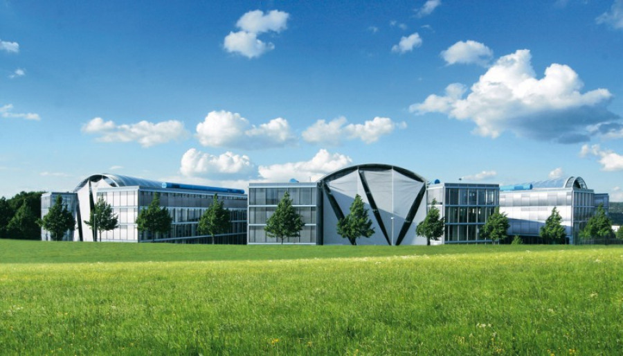 Technology centre 9687