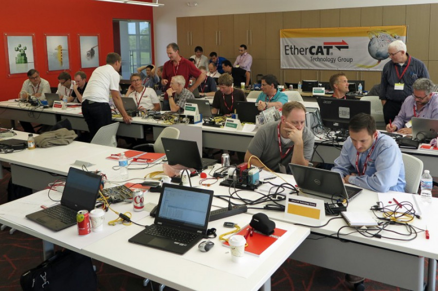Ethercat plug 9376
