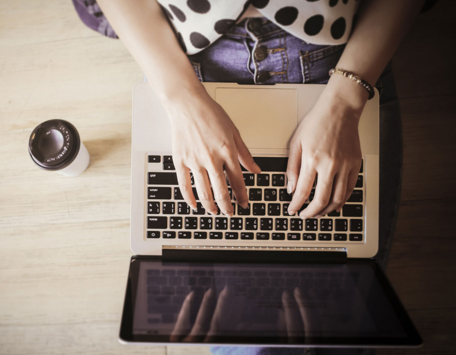 La demanda de profesionales en desarrollo de software sigue en alza con un  crecimiento de casi un 20%