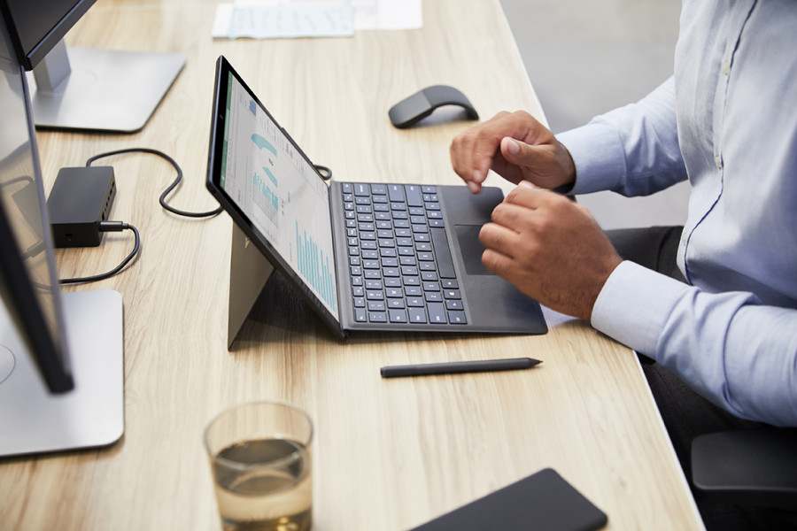 Microsoft hub I D