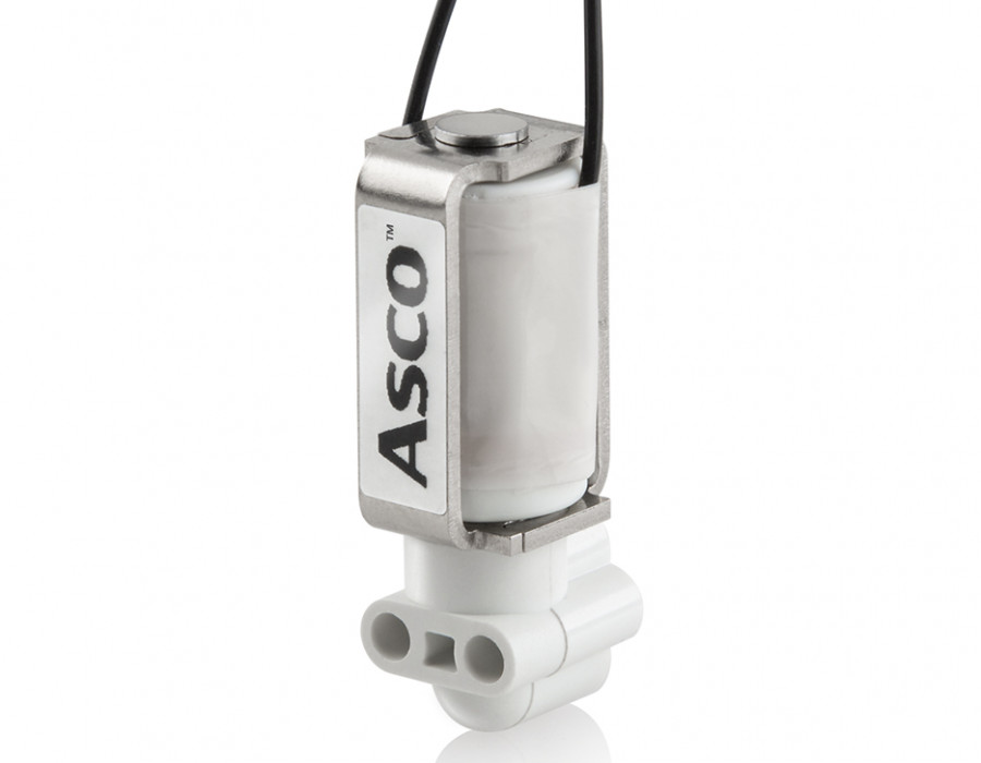 New three way miniature solenoid valve design en us 8077298