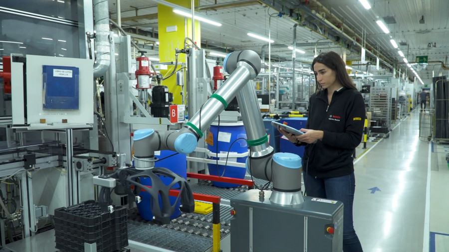 Robot SHOP4CF v07(1).mp4.00 03 08 21.Imagen fija010