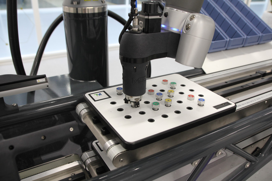OMRON Flexible Assembly Learning cobot