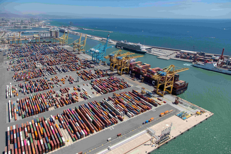 AERIES PORT DE BARCELONA   177