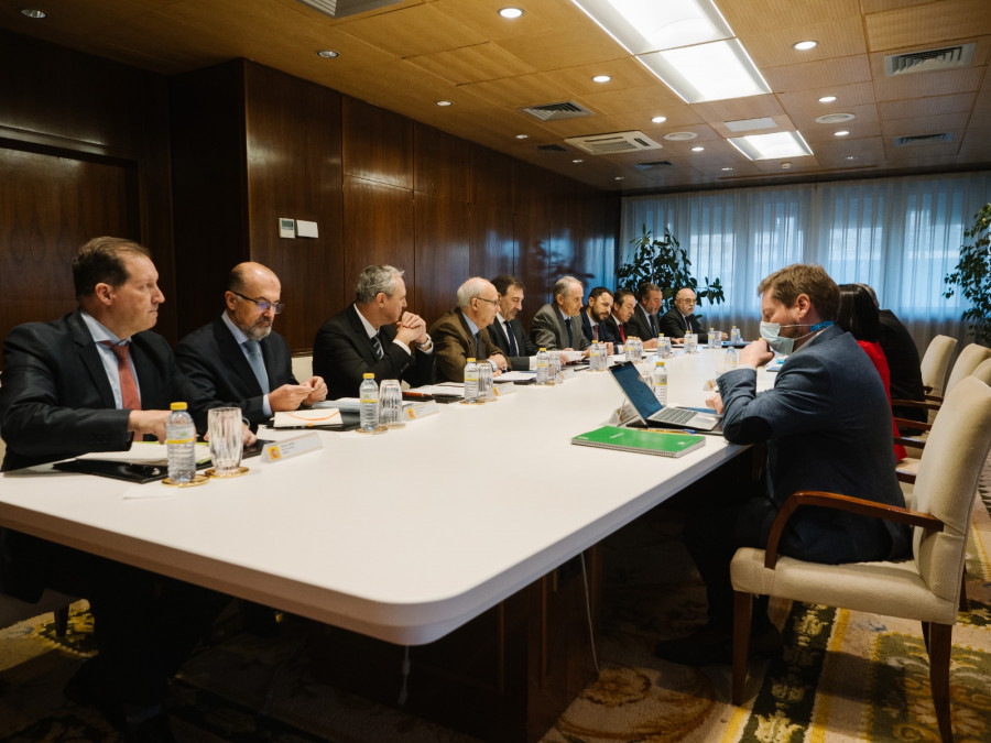 Reunión Ministerio Industria y Alianza por la Competitividad de la Industria Española (2)