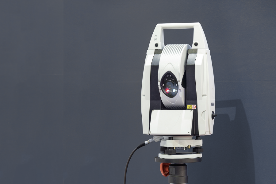 Tekniker calibracion laser tracker