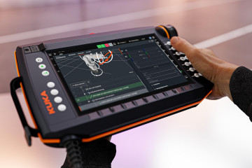 KUKA iiQKA.OS2300 (1)