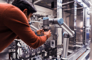 Universal Robots