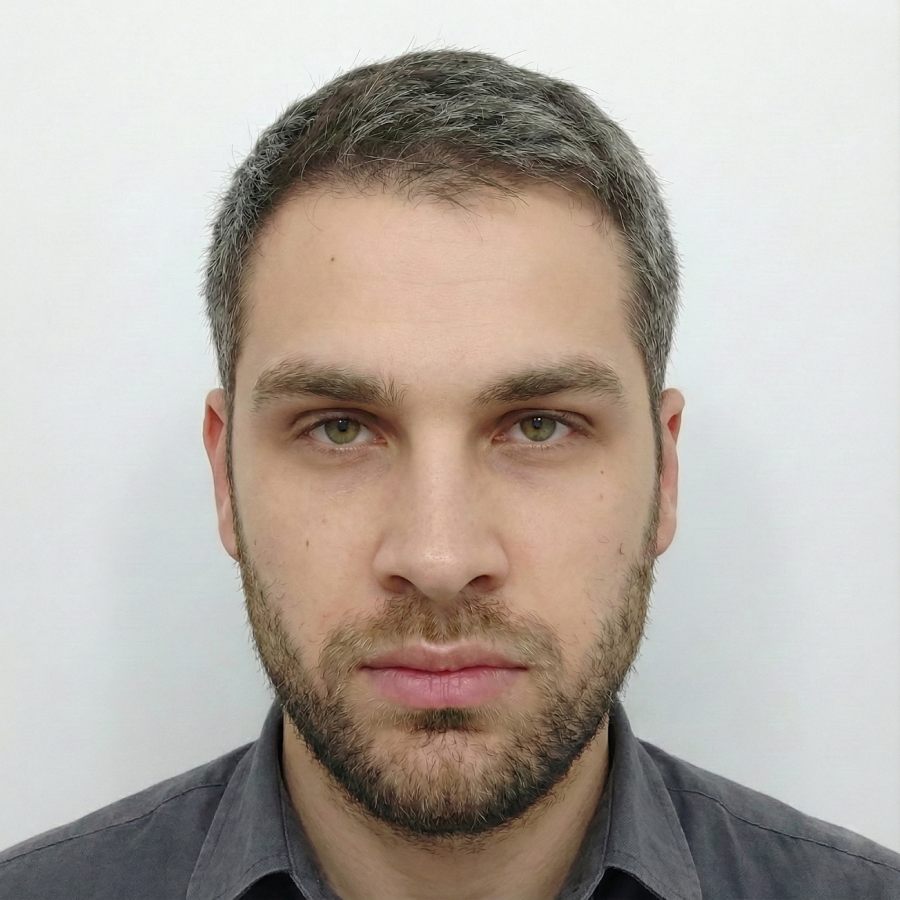 Foto CV Elliot 2 (1)