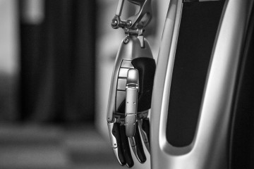 Pexels robot humanoide